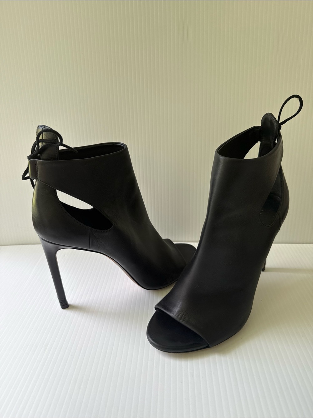 Vince Black Open-Toe High Heel Ankle Boots Size 9(39)